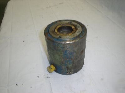 Power team 50 ton cylinder 1000 psi no 