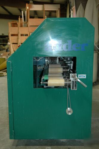 Nib fladder 300LS linear moulding priming de bing sander