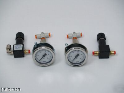 Airtrol miniature pressure regulator and wikai gauge