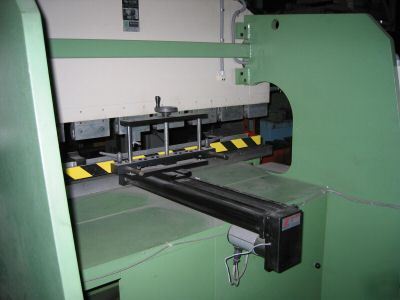 Guifil PE20-60 cnc hydraulic press brake up-acting 66 t