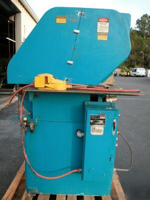 Diacro vt-19P 7.5 ton 18 station turret punch