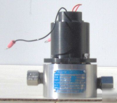 Flodyne controls solenoid valve p/n 2A24S 10,000 psi