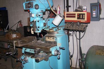 Hurco / bridgeport style / vertical milling machine