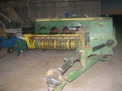 John deere 1989 model 348 wire tie baler square baler