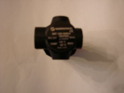 New norgren V07-100NNKA regulator 100 psi