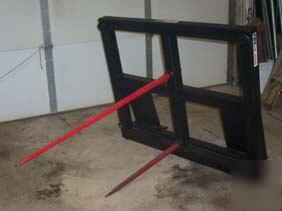 Skid steer bale spear attachment