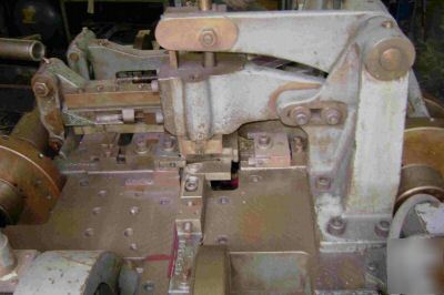 Nilson s 3 four slide machine with clutch & brake 