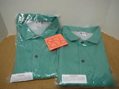 New green cotton welding jackets 2 ea size l - 