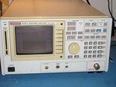 Advantest R3261A 9K/2.6 g spectrum analyzer cdma R3261