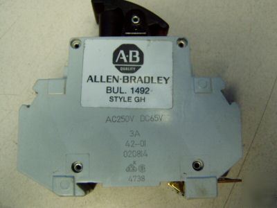 Allen bradley 3A 2P control switch m/n: 1492-GHD030