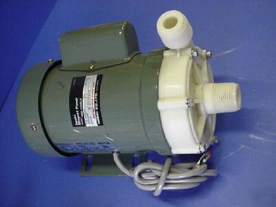 Iwaki MD70 magnetic drive liquid water pump 25GPM 115V