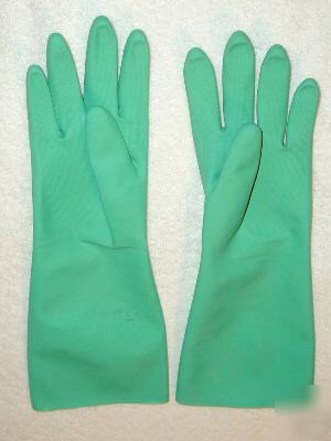 Industrial / cleaning / green latex rubber gloves small