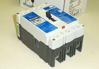 New cutler hammer fd circuit breaker 3P 70A FD3070