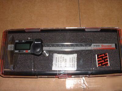 New digital caliper starrett 6