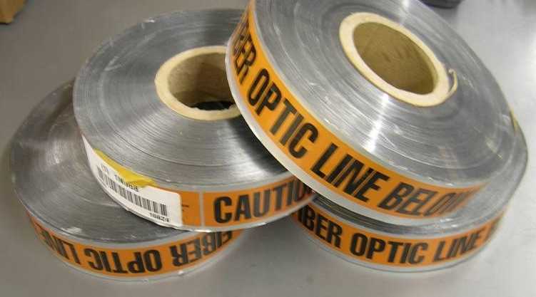 New lot of 4000 feet ch hanson 16624 caution tape 