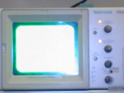 Tektronix 7934 storage oscilloscope w/7A15A,7S12,7B50A