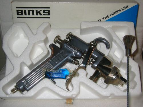 New binks spray gun and pressure tank....