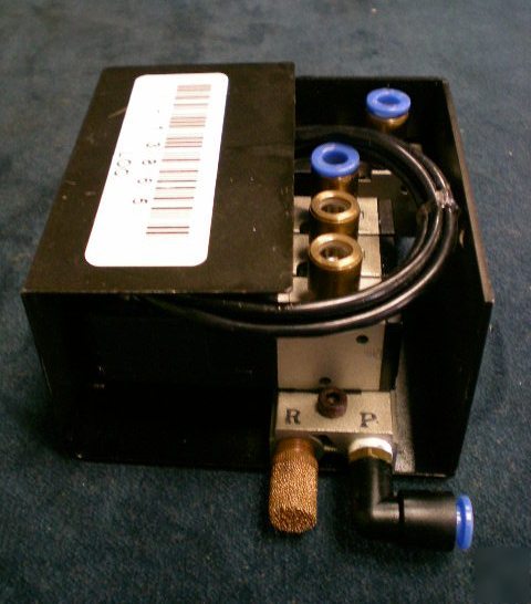 Smc 3 solenoid valve manifold block VZ312