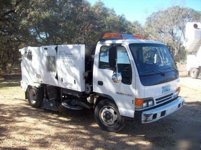 2005 tymco 435 street sweeper