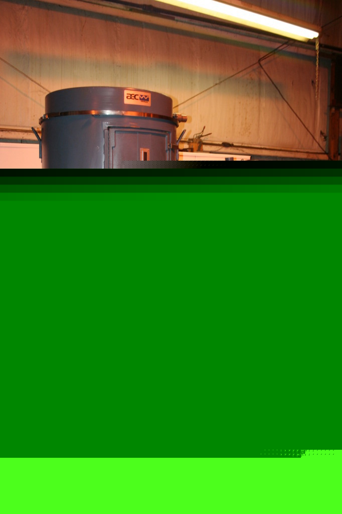 Aec whitlock desicant dryer wd-90 & hopper 6042 wh