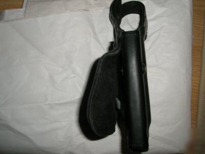 Like new safariland paddle holster 