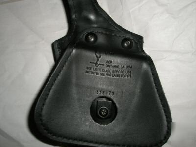 Like new safariland paddle holster 