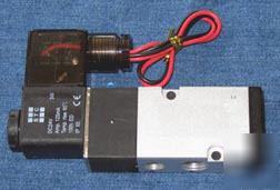 New stc 4 way pneumatic solenoid valve, 1/8