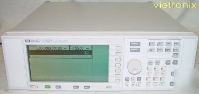 Agilent /hp E4400B 250KHZ-1GHZ,signal generator+opt 1EM
