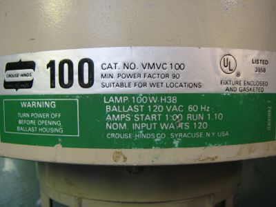 Crouse hinds light fixture explosion proof VMVC100 111E