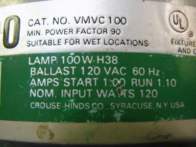 Crouse hinds light fixture explosion proof VMVC100 111E