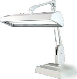 Dazor 318A3 3 tube desk lamp for jewelers 5 yr wrty