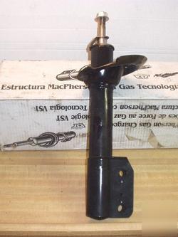 Macpherson gas charged strut 747 321