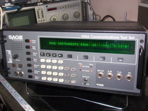 Sage instruments 930A communication test set w/ manual