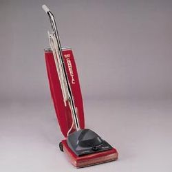 Sanitaire vacuum with vibra groomer ii-eur 684