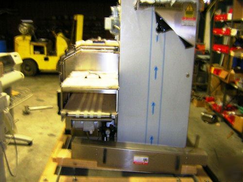 New multivac T400 tray sealer brand , in crate