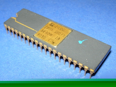 Cpu Z8440W1A zilog Z80A sio/1 gold gray vintage 1980