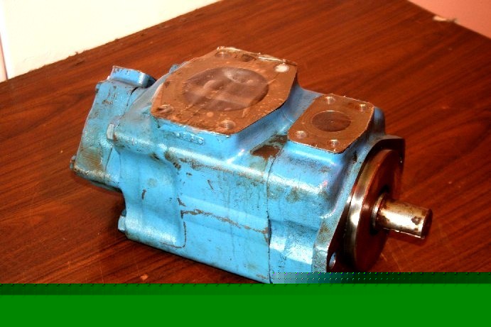 Vickers vane pump benchmark 4525V50A14 #6196 wh