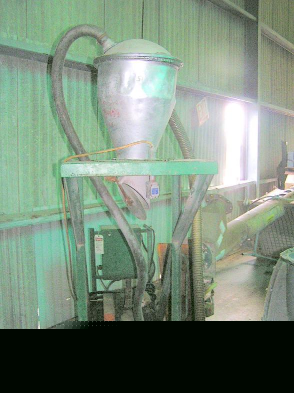 Roots blower 24 u rai w 2 hp motor