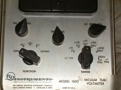 Vintage rd instrument vacuum tube voltmeter model 1600