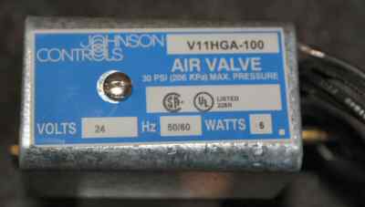 Johnson controls 3-way air solenoid valve V11HGA-100 