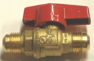 #VA37 - brass gas ball valve 1/2