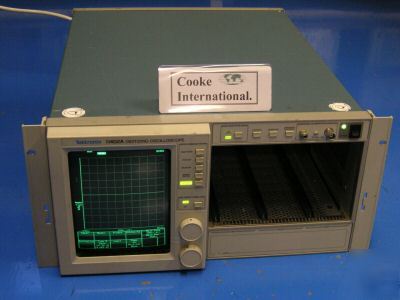 Tek tektronix 11402A touchscreen digital oscilloscope.