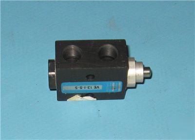 Atlas copco directional control valve