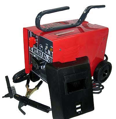 New 100 amp 220V arc welder set.reg 250.00. a welding