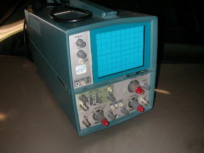 Tektronics T932 oscilloscope dual trace 2 channel 35MHZ