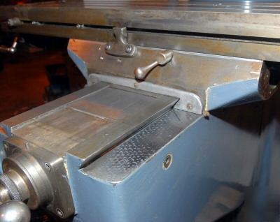 Bridgeport milling machine - 1 1/2 hp