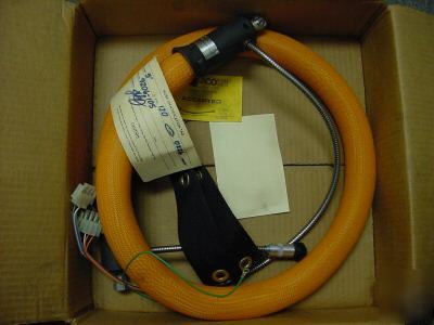 Graco 5 ft. 9206-105 heated adhesive delivery hose