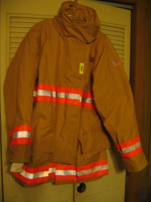 New securitex turn out / bunker gear coat 34 chest