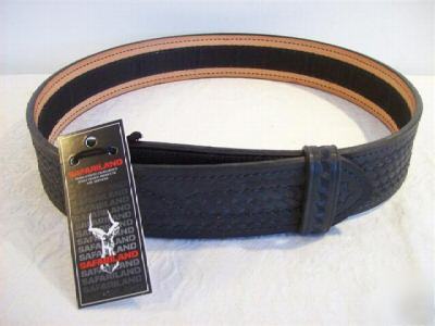 Nwt safariland black leather no buckle duty belt 28