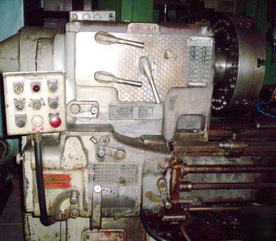 Sidney geared head engine lathe w/ (2) 3 jaw chucks